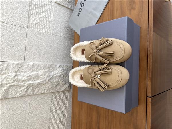 2025126112128884 320